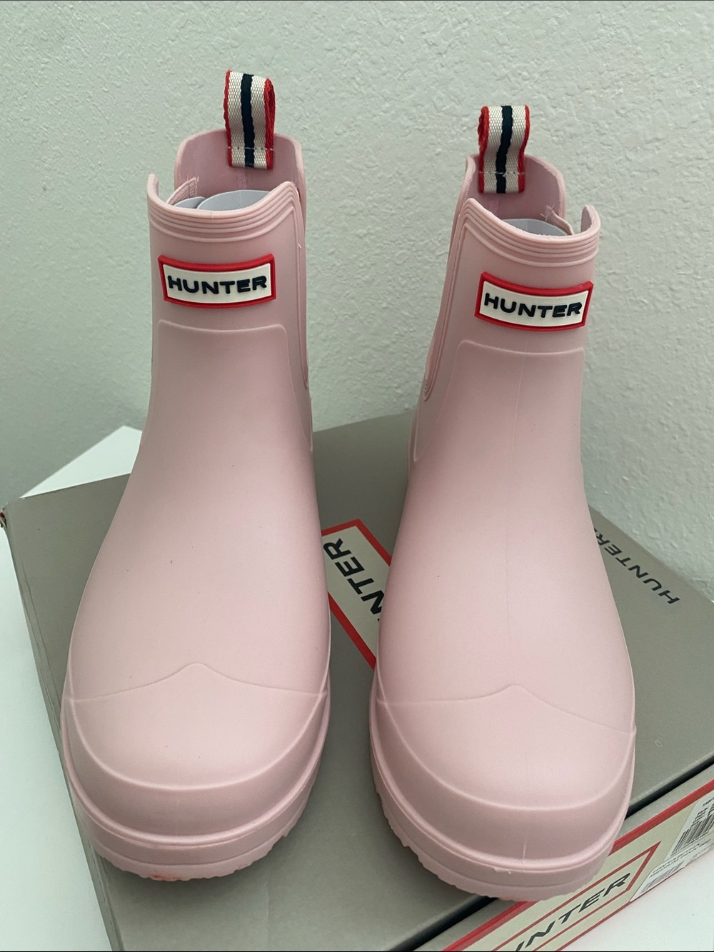 Hunter Tabitha Medium Pink Rain Boots - Picture 2 of 7